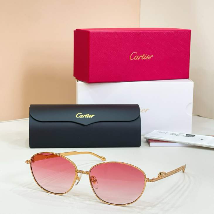 Picture of Cartier Sunglasses _SKUfw80235845fw